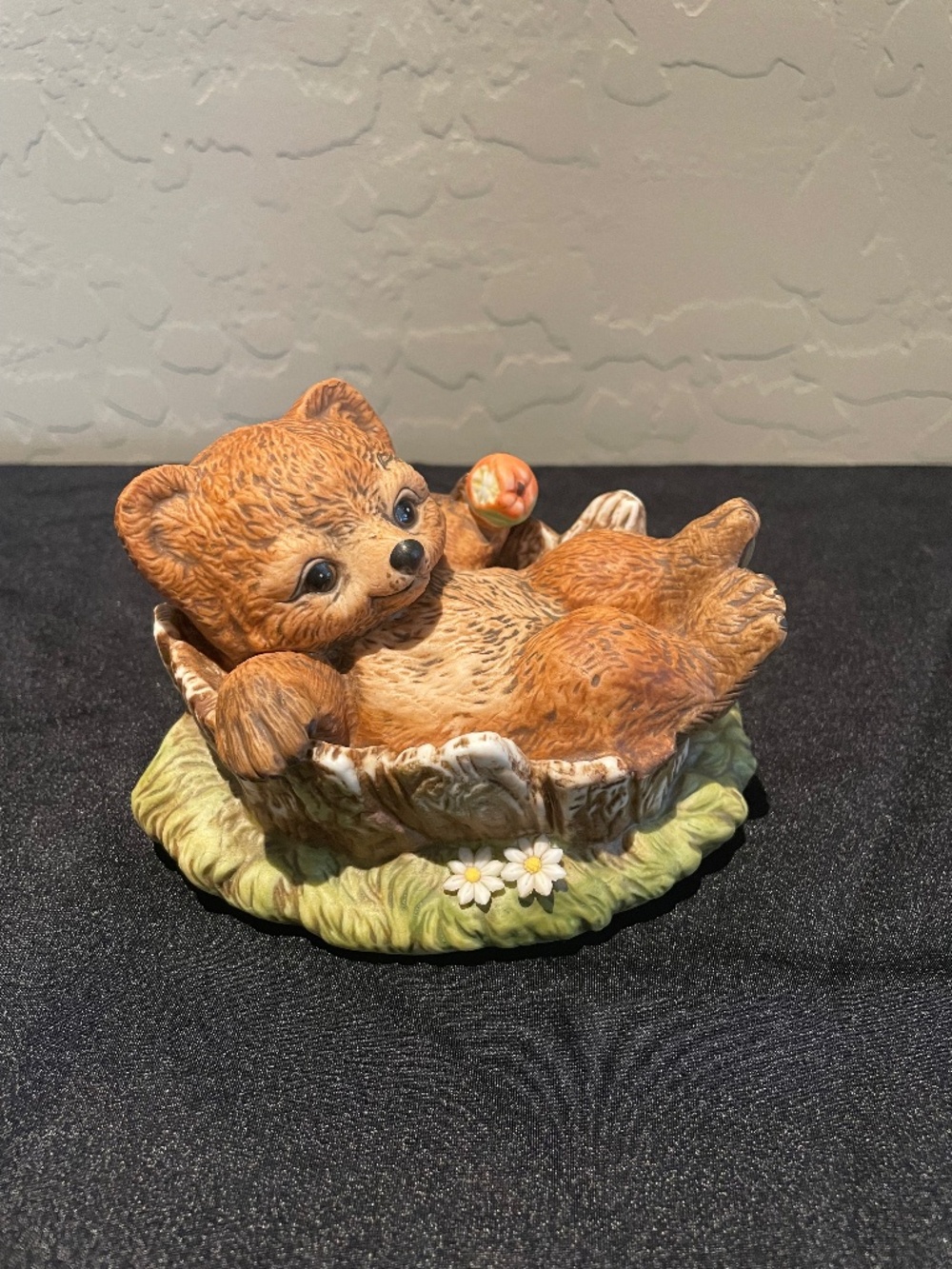 Homco Masterpiece Collection Bear Cub
